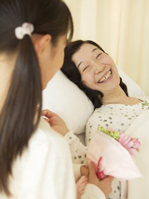 自然な髪の薄さ対策に！医療用ウィッグの選び方と日常生活での活用術